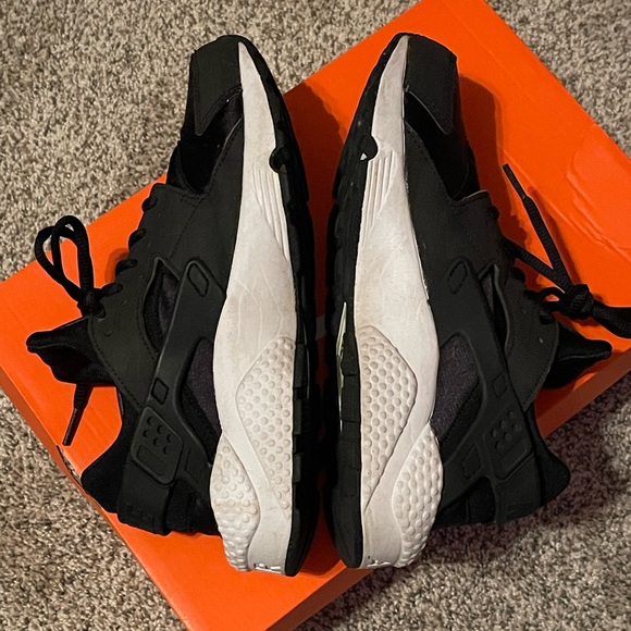 ‼️SOLD‼️ Nike Air Huarache Run - Picture 8 of 10